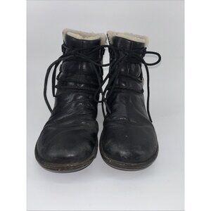 UGG Caspia Boots Black Leather Lined Lace Up Women's Size 9 Booties